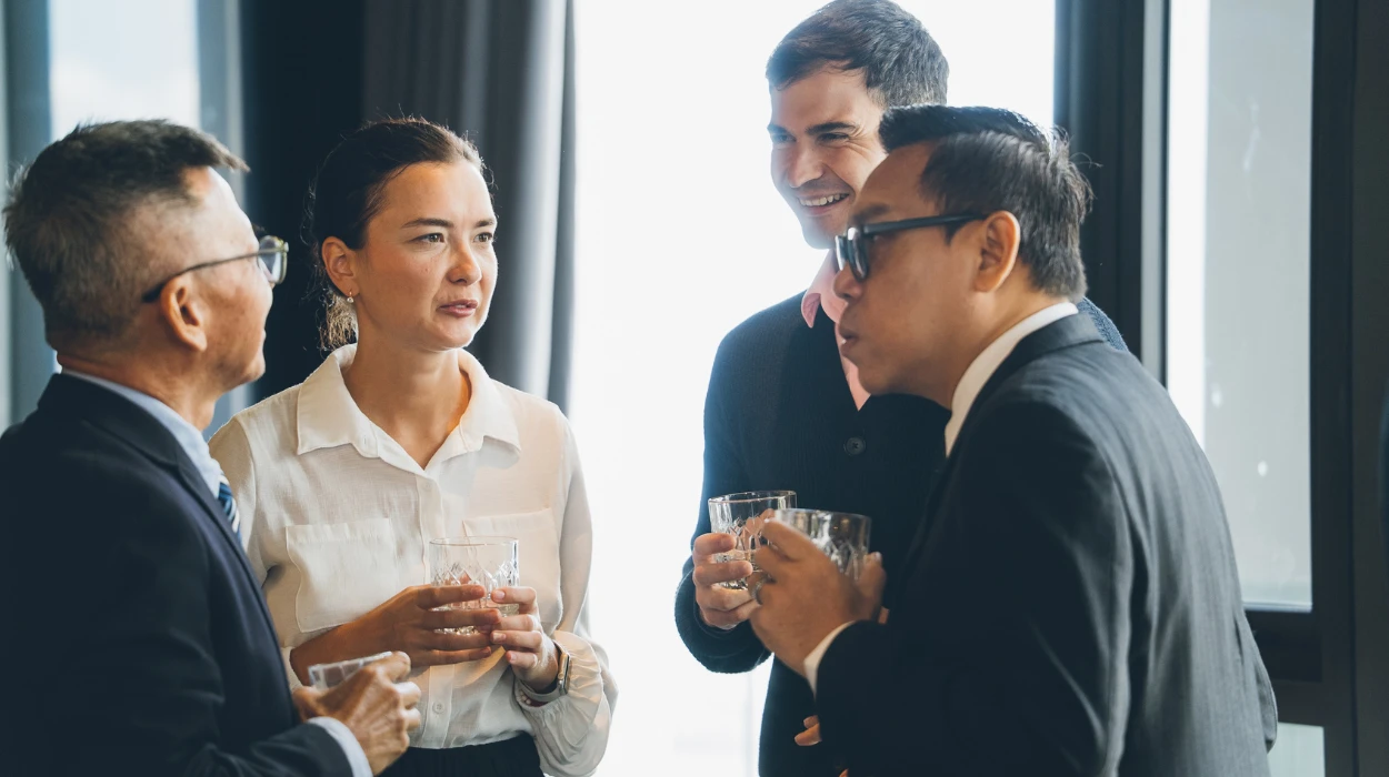 التواصل-المؤسسي-أثناء-الأزمات-ركيزة-الثقة-واستمرارية-الأداء