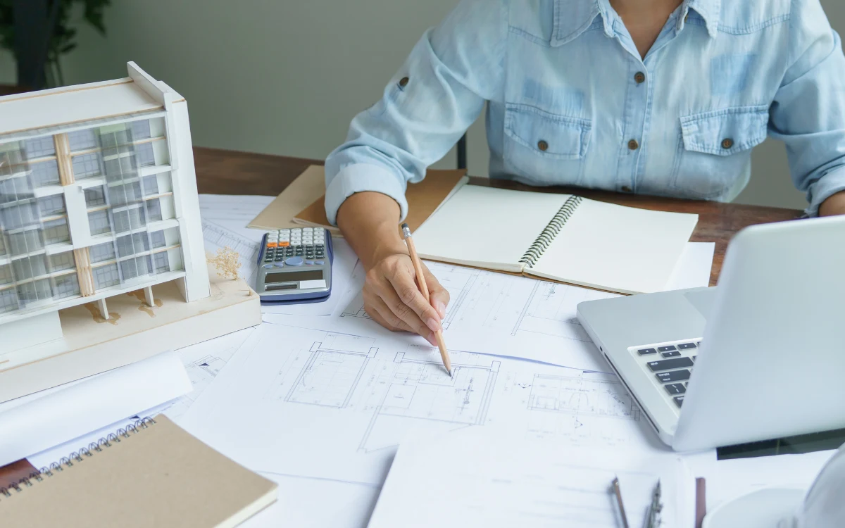 دورات-الأكاديمية-البريطانية-للتدريب-والتطوير-في-إدارة-مشاريع-الإنشاءات-والهندسة