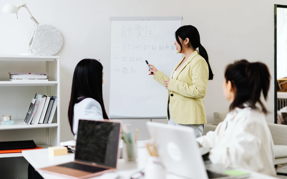 مهارات-إدارة-السمعة-المراقبة-والاستجابة-واستعادة-السمعة